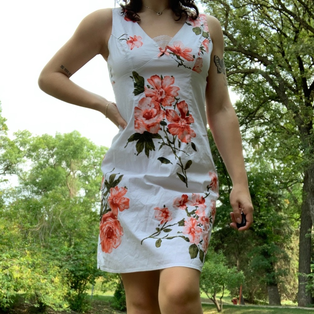 White floral dress with lace trim